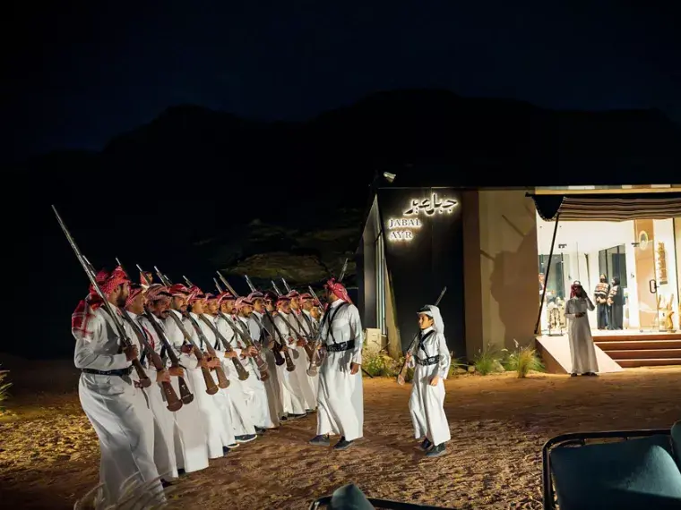 Image News MENAPAKI LEMBAH SEJARAH: PESONA SUNYI JABAL AYR DI PELATARAN MADINAH