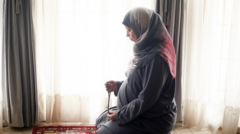 Image News HUKUM MENYUSUI SAAT BERIHRAM